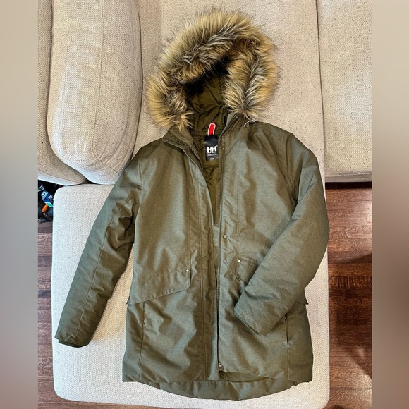 Helly Hansen Women's Parka
Winter Coat - Fur Hood- like new - Picture 2 of 10